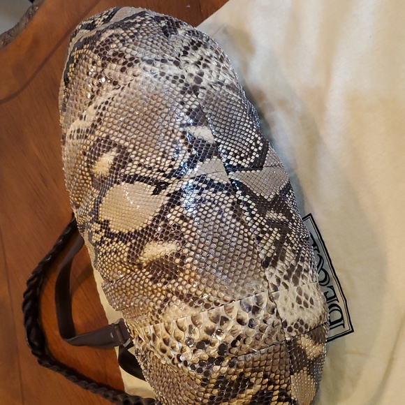 Like new BE & D python shoulder bag - Picture 6 of 11